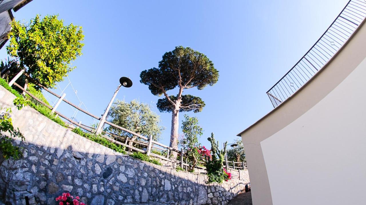 L'Antica Pigna Chateau Vico Equense Exterior photo