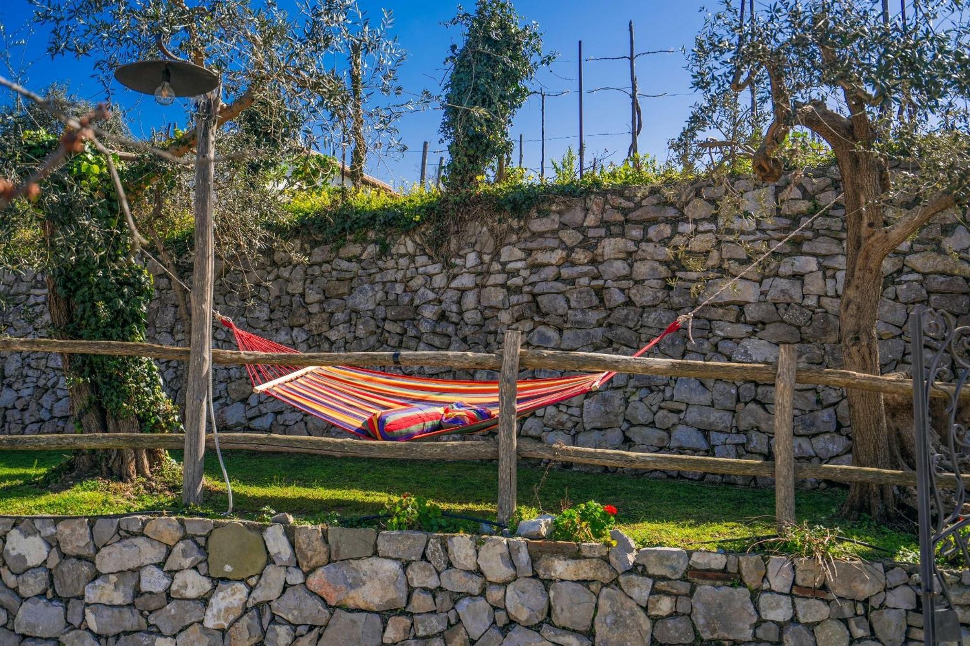L'Antica Pigna Chateau Vico Equense Exterior photo